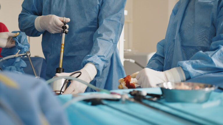 How Canadian-Trained Physicians Can Practice Medicine in the United States?